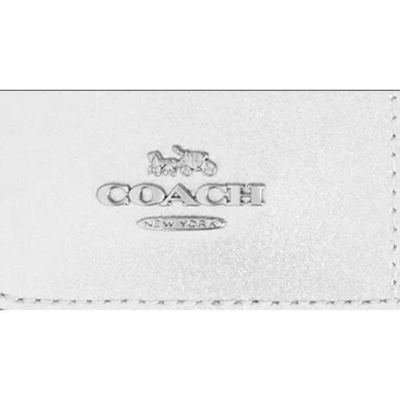 Coach CW890 ID Zip Card Case Pearlized Silver Leather With Chain New - Picture 3 of 5